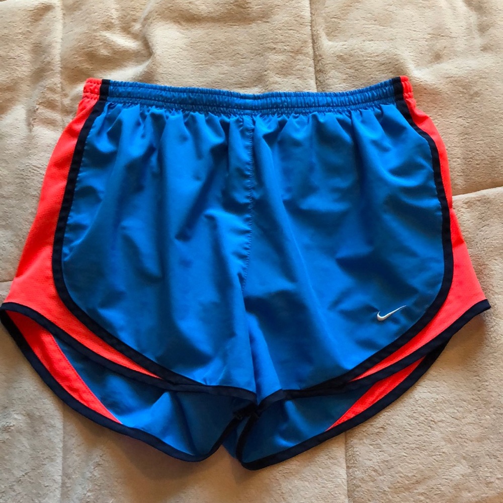 Women’s Nike shorts- size medium